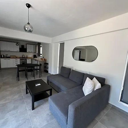 Sapphire Villa